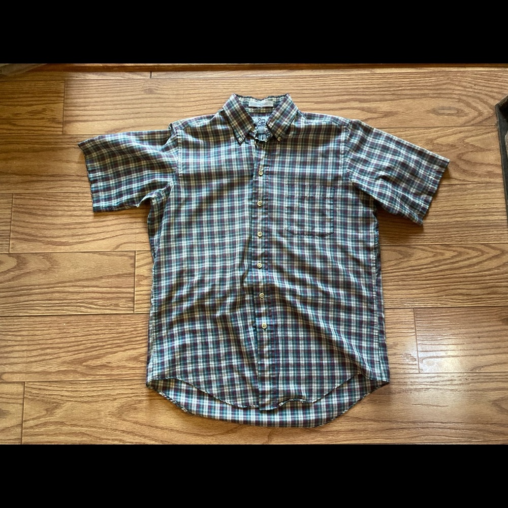 Vintage 80’s Woolrich short sleeved plaid shirt